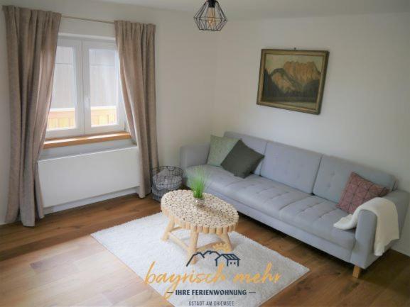 Ihre Ferienwohnung Bayrisch Mehr... Gstadt am Chiemsee Kamer foto